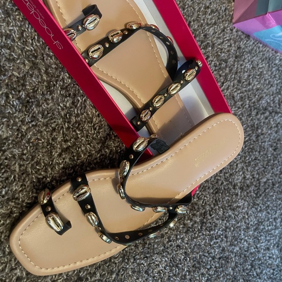 Summer sandals - Picture 2 of 6